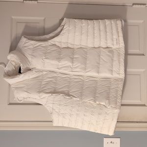 Puffer jacket vest